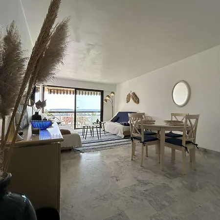 Apartment Sm440-03 Maxime 2 Pieces Front De Sainte-Maxime